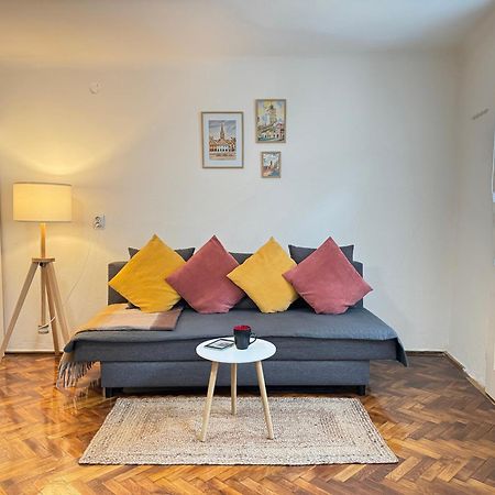 Charming Studio Ideal For Getaways Or Workations In Sibiu'S Medieval City Center Kültér fotó