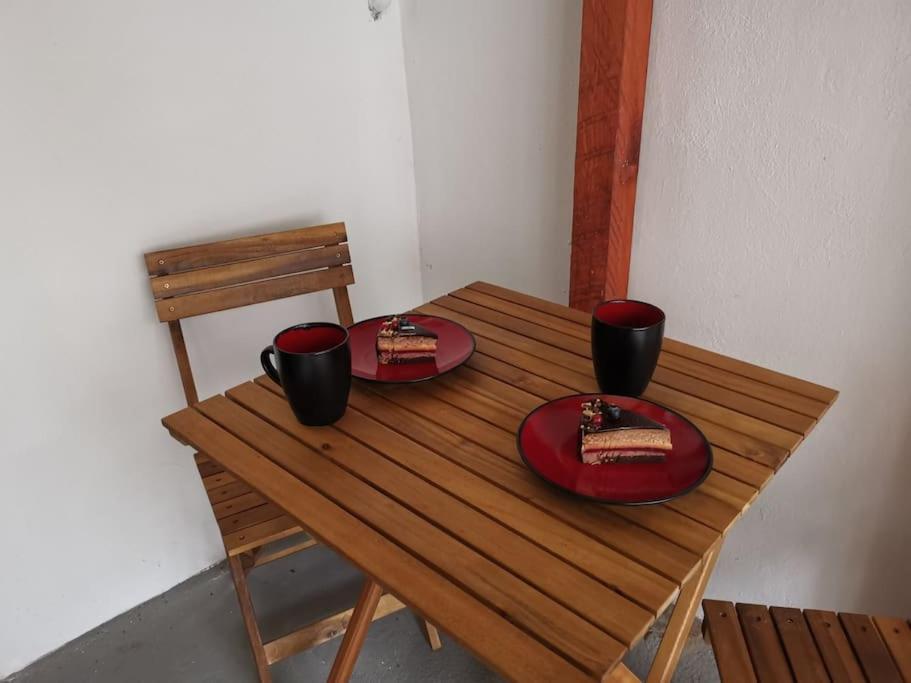 Charming Studio Ideal For Getaways Or Workations In Sibiu'S Medieval City Center Kültér fotó