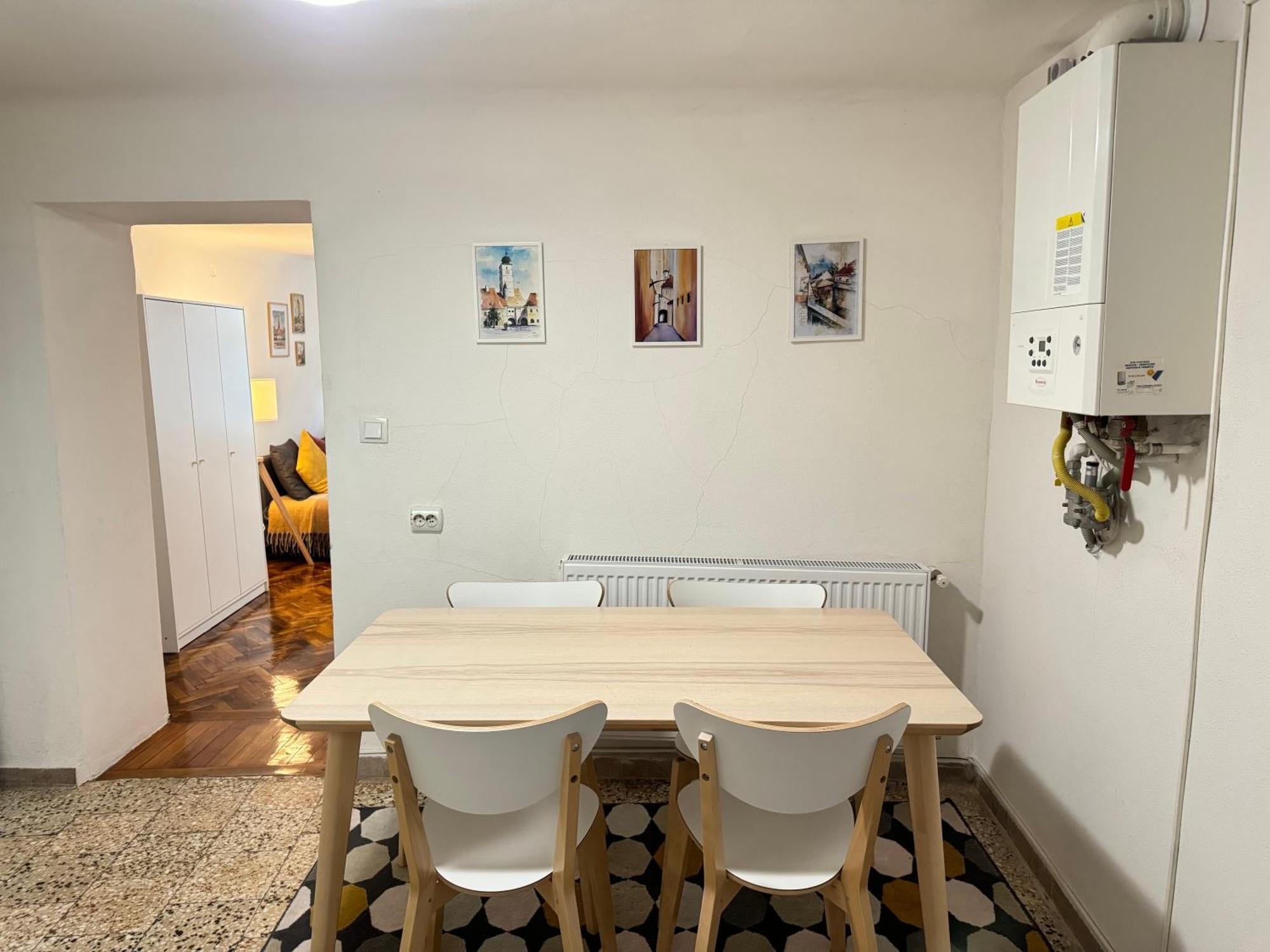 Charming Studio Ideal For Getaways Or Workations In Sibiu'S Medieval City Center Kültér fotó