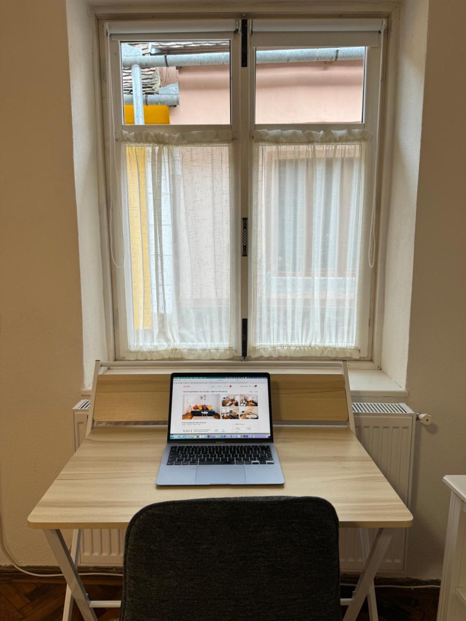Charming Studio Ideal For Getaways Or Workations In Sibiu'S Medieval City Center Kültér fotó
