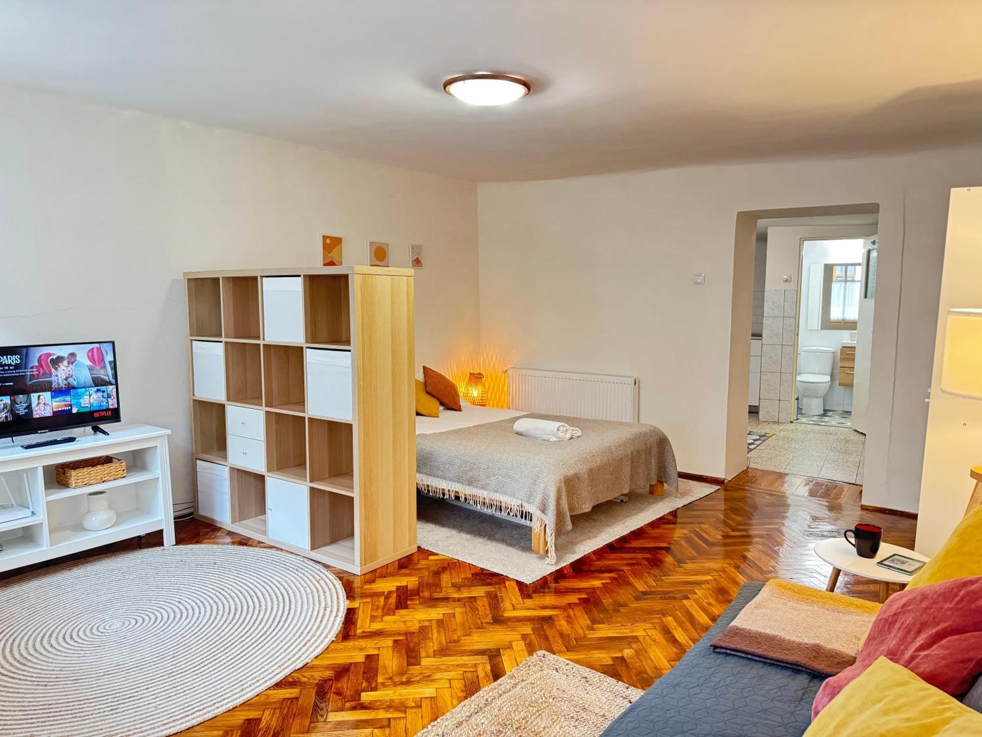 Charming Studio Ideal For Getaways Or Workations In Sibiu'S Medieval City Center Kültér fotó