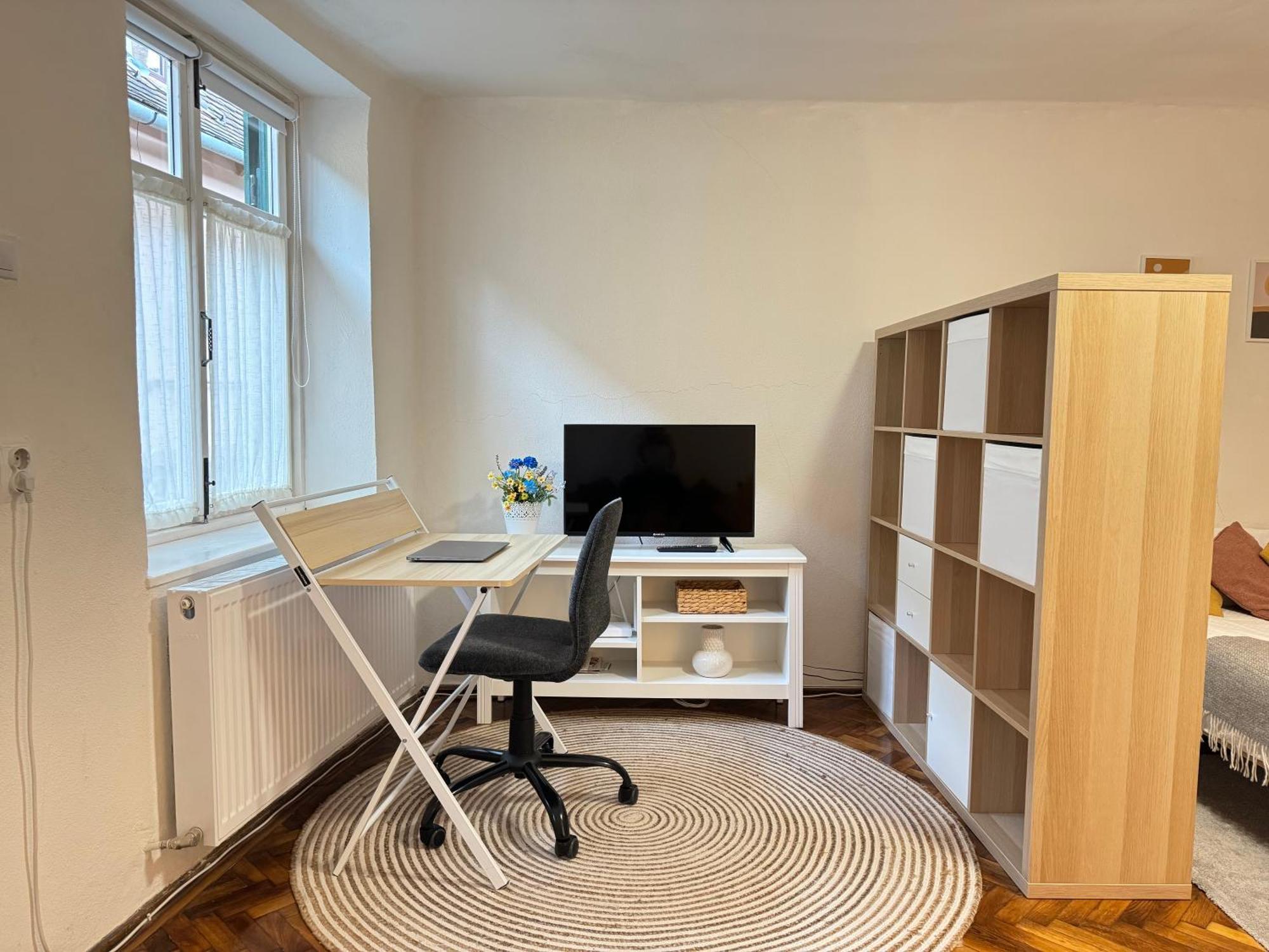 Charming Studio Ideal For Getaways Or Workations In Sibiu'S Medieval City Center Kültér fotó